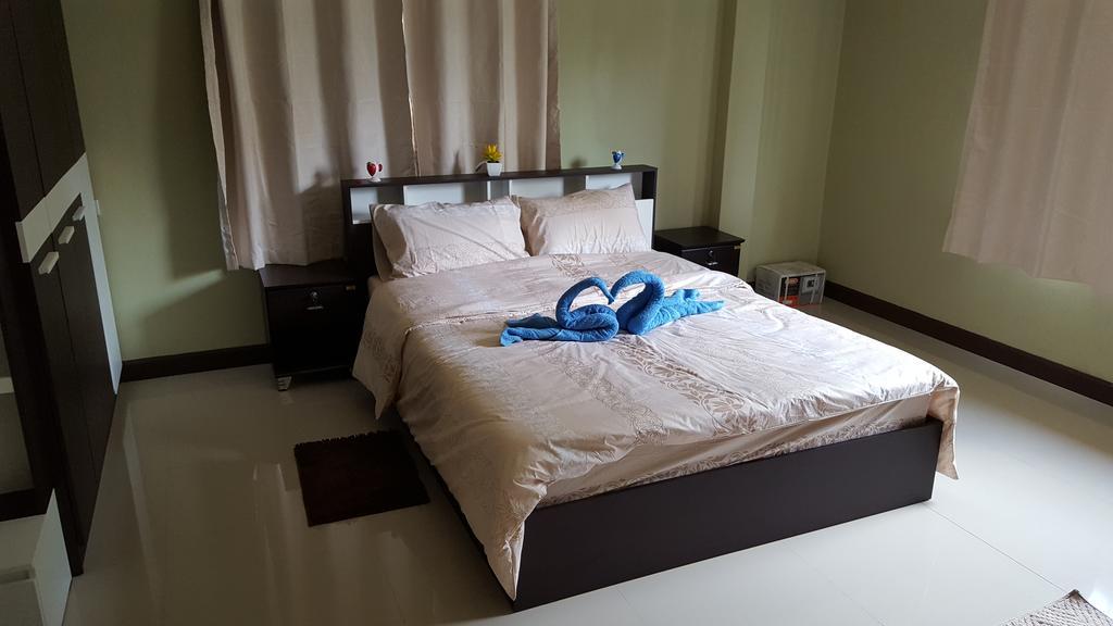 Burnout Guesthouse Pattaya Ngoại thất bức ảnh